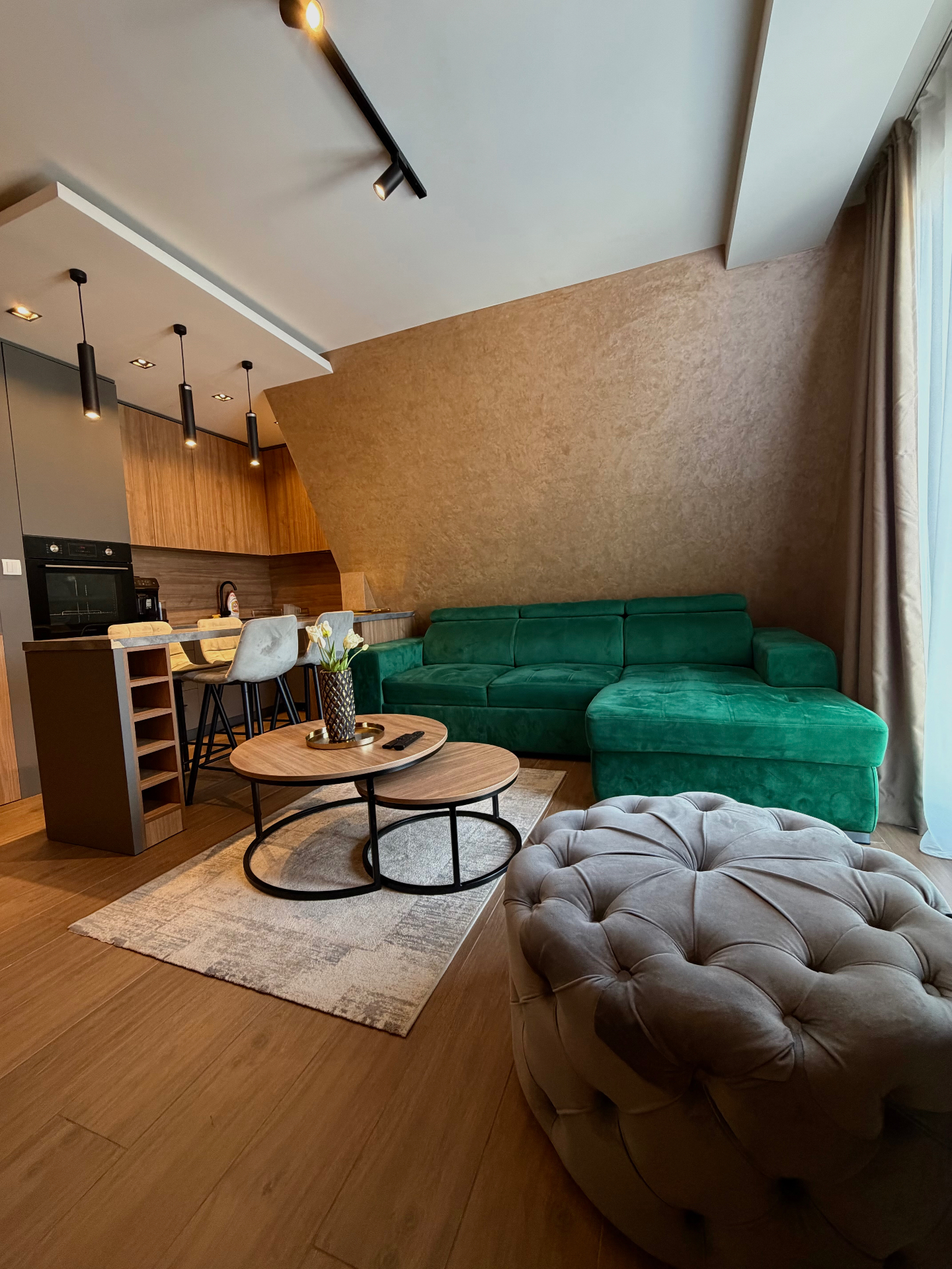 3N Royal Mountain I — 2